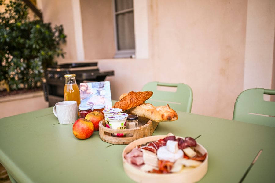 Hébergement AbracadaRoom : Le Jardin du Château, Gîte 5* & Spa - Image 47