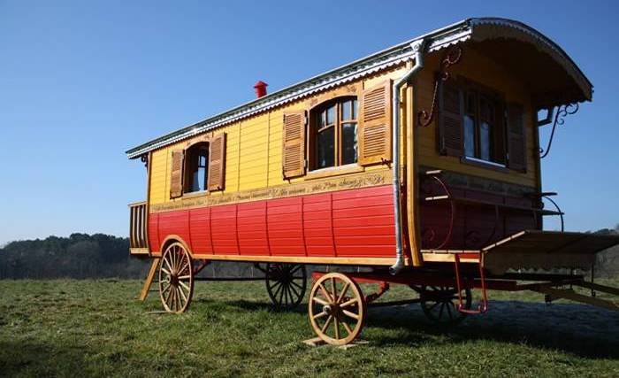 Hébergement AbracadaRoom : La Roulotte Tzigane - Image 4