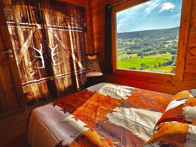 Hébergement AbracadaRoom : Cabane & Spa des Milvus - Image 2