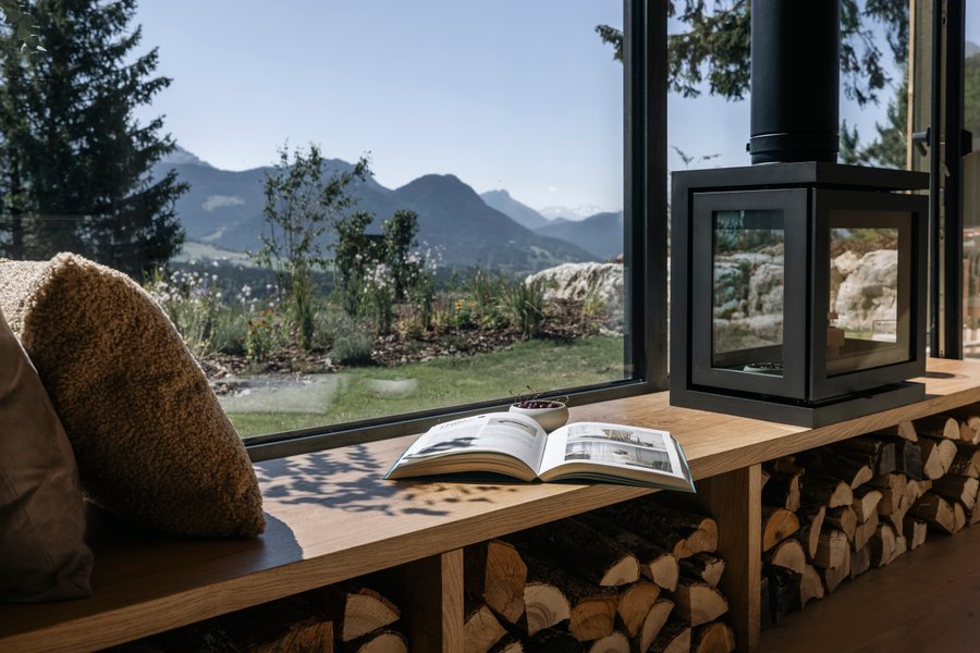 Hébergement AbracadaRoom : Unik Lodges Annecy - le Zénith - Nuit insolite avec vue sommets, baignoire double et sauna privé - Image 1