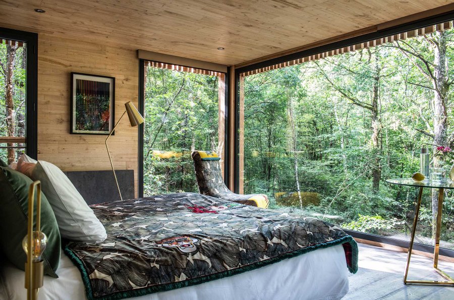 Hébergement AbracadaRoom : Suite « Moody Wood » Spa & Sauna - Image 1