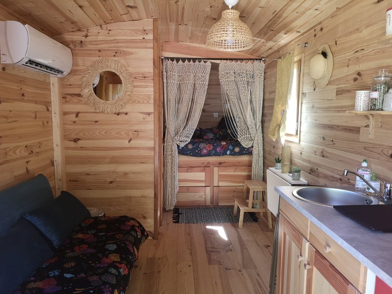 Domaine AbracadaRoom : Roulotte la Clé du Luberon - Image 4