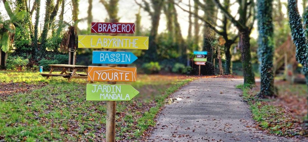 Hébergement AbracadaRoom : Le Repaire du dragon, château féérique avec SPA - Image 38