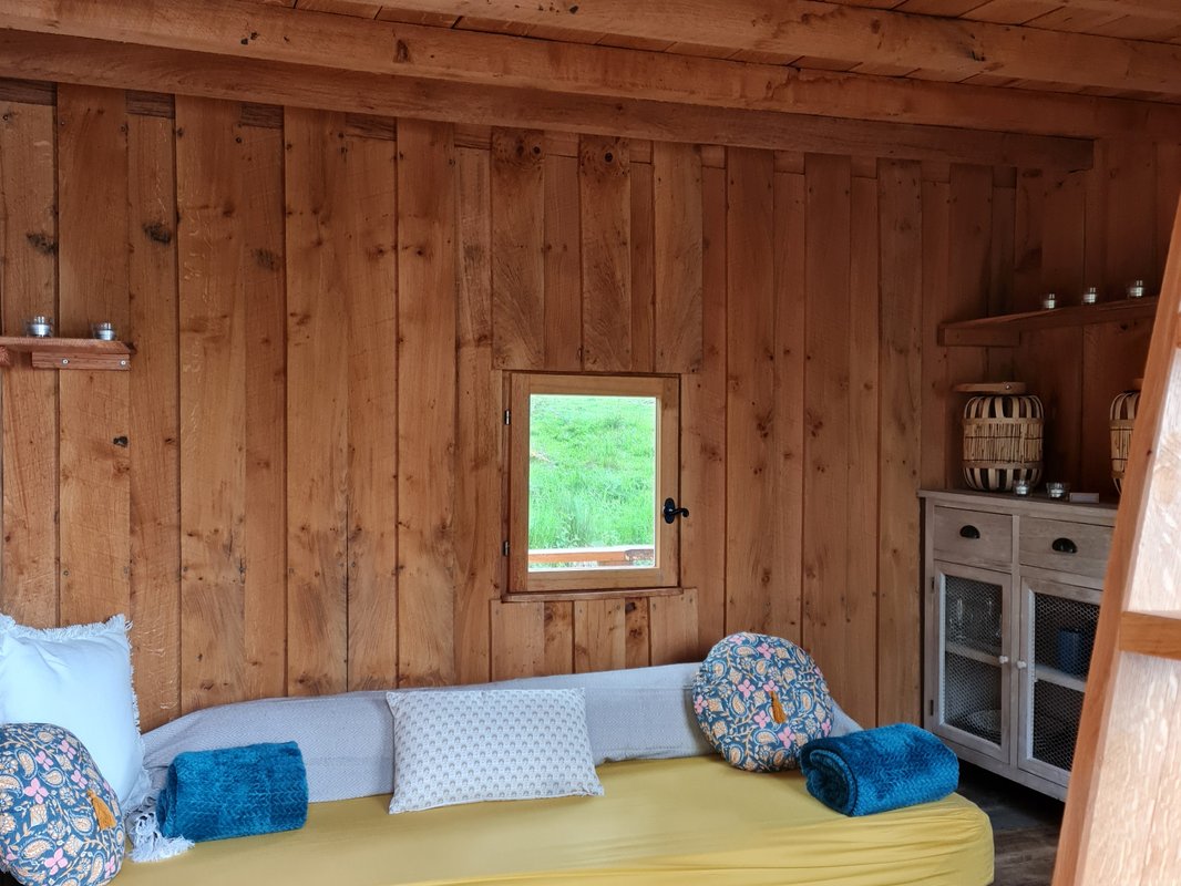 Cabane du Beau-Regard à Saint-Didier-Sur-Arroux (7)