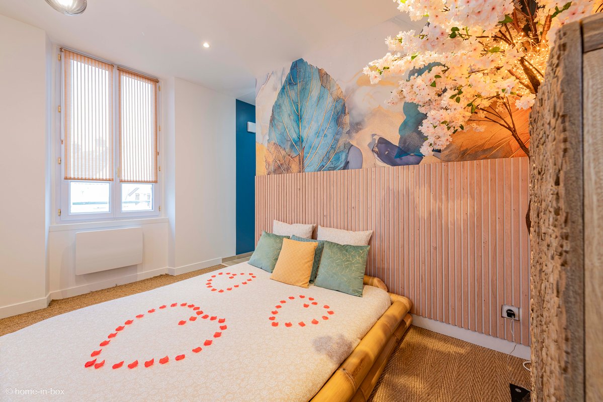 Suite Asie avec Jacuzzi 15min Disney à Nanteuil Les Meaux (4)