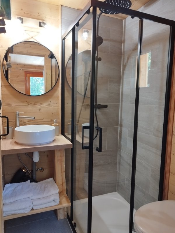 Cabane de l'Aiguille & SPA à St Julien En Champsaur (17)