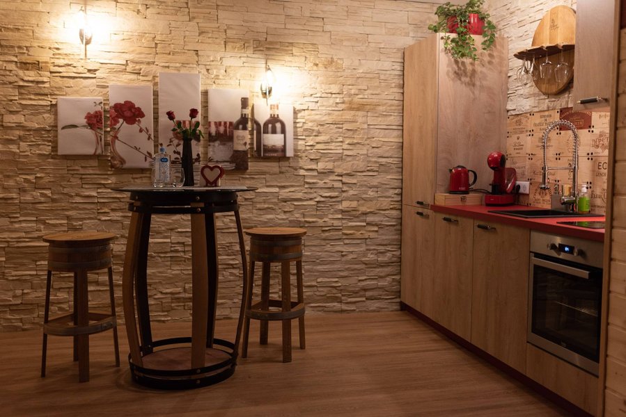 Hébergement AbracadaRoom : La Cabane Wine Spa - Image 7