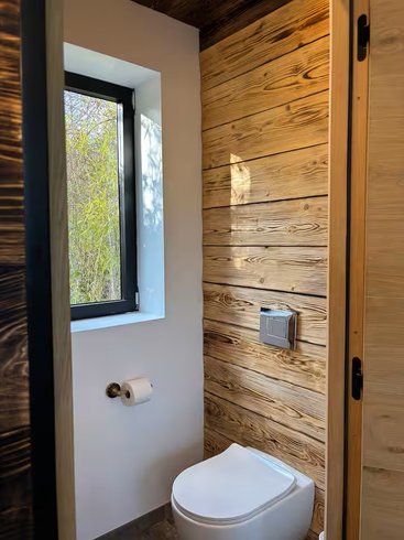 Hébergement AbracadaRoom : Lodge haut de gamme & bain nordique privatif au bord du Canal de Briare à 1h15 de Paris - Image 9