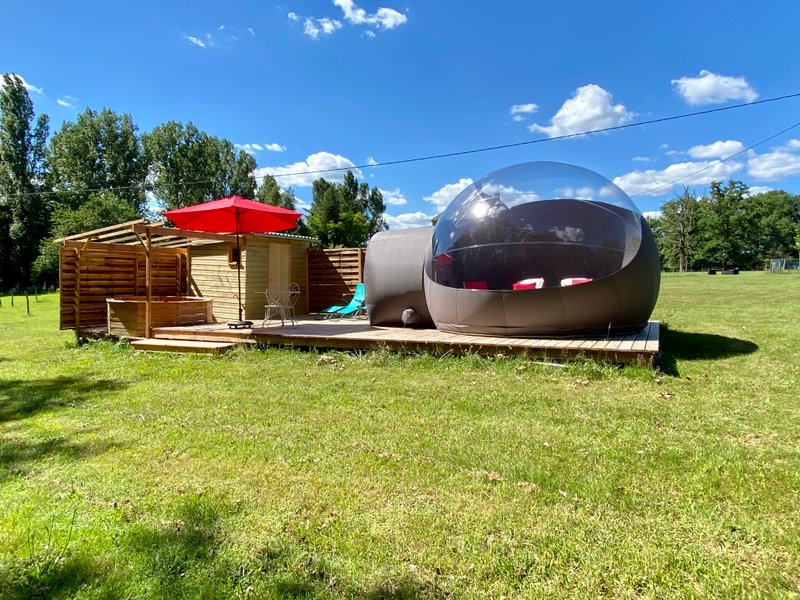 Hébergement AbracadaRoom : Bulle avec spa privatif - Image 8