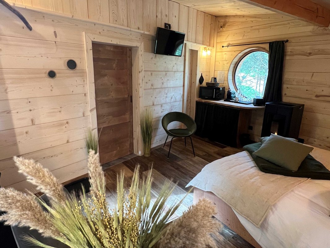 Cabane La Seignette & Spa & Sauna à Petite Chaux (4)