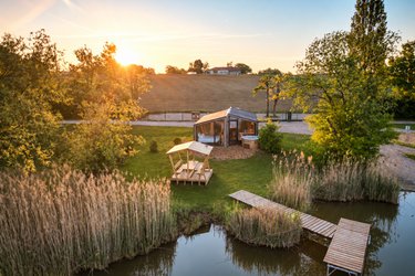 Cabane Spa Bois Flotté à Bâgé-Dommartin (1)