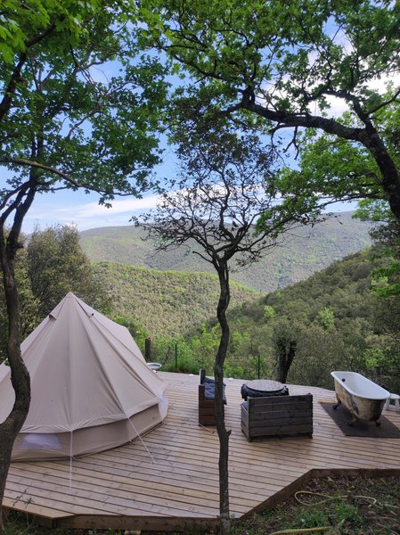 Hébergement AbracadaRoom : La tente Sushine et sa baignoire avec vue - Image 2