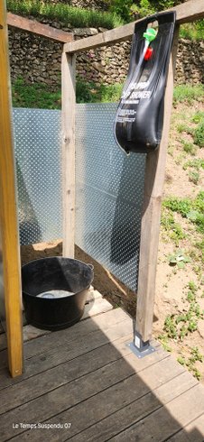 Hébergement AbracadaRoom : POD et sa terrasse - Image 6