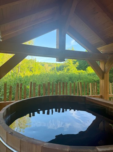 Hébergement AbracadaRoom : Grand dôme perché Spa - Geai des chênes - Image 2