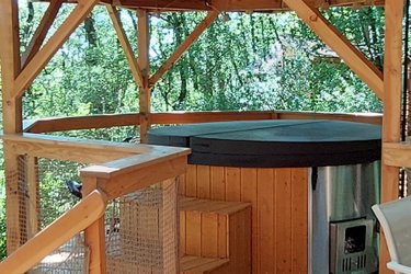 Cabane perchée ASTERIA & Spa à Sarrant (3)