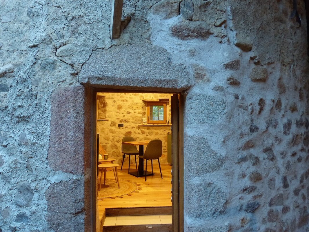 La Tour du Canet & Spa à Longessaigne (4)