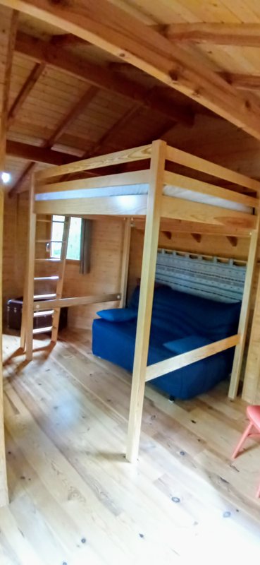 Cabane Ecureuil à Lempzours (10)
