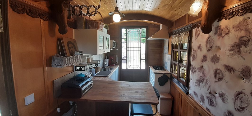 Hébergement AbracadaRoom : La Roulotte de l'Alchimiste - Image 24