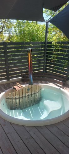 Hébergement AbracadaRoom : Le Jardin des Ecureuils & Spa - Image 2