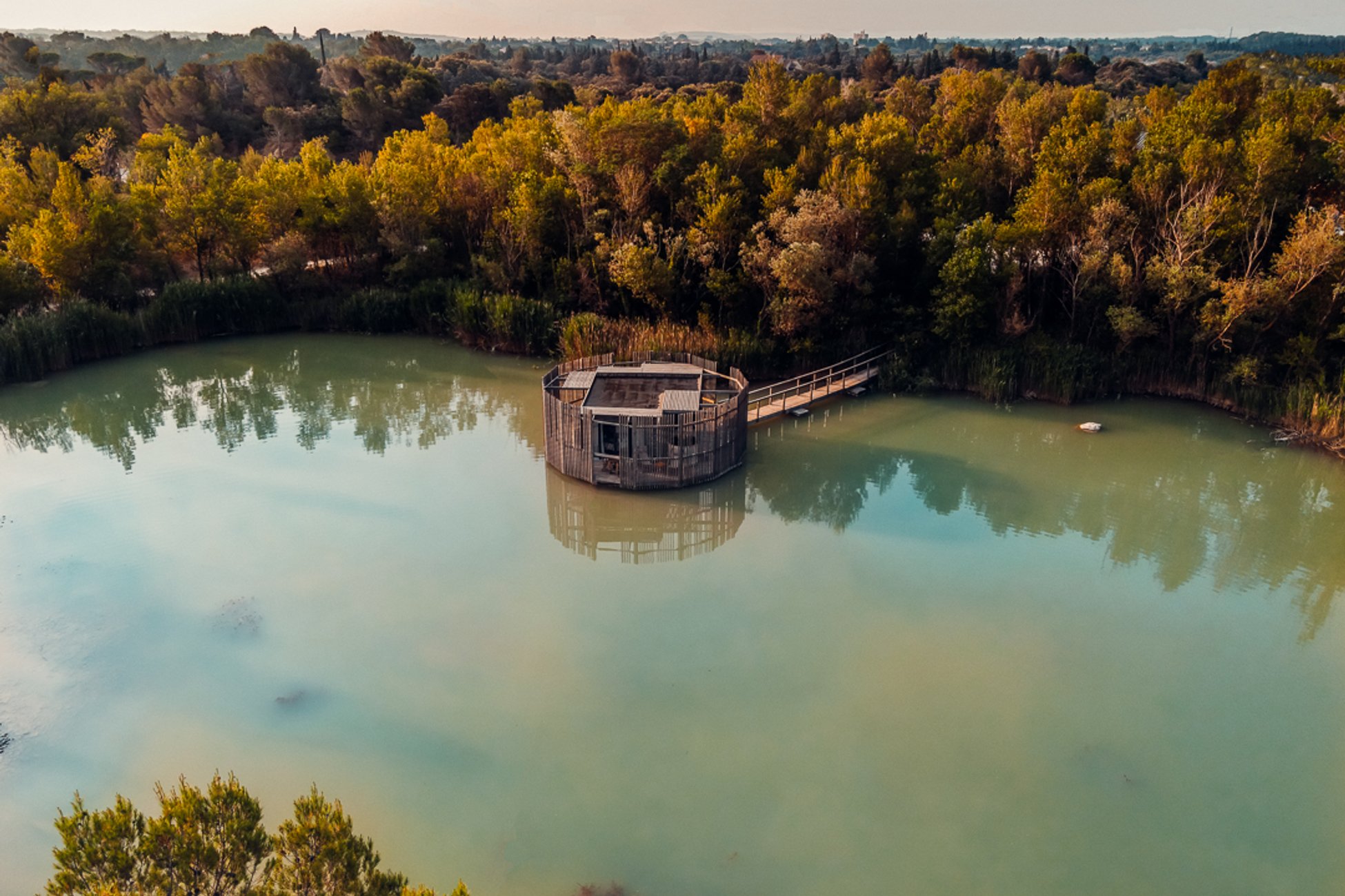 Hébergement UnicStay : Cabane Spa Aquarelle à Sorgues