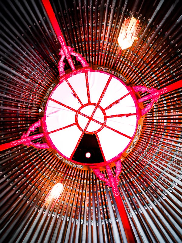 Yourte Rouge à Caumont-Sur-Aure (12)