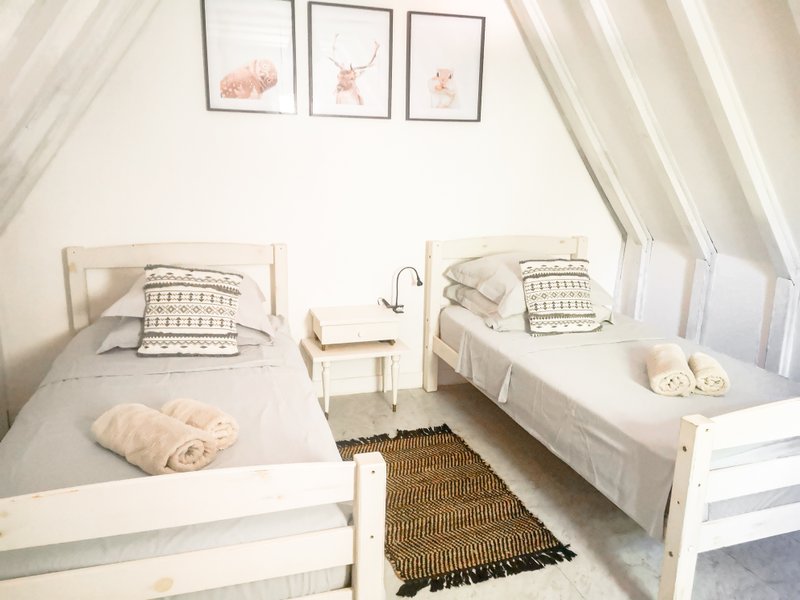 Hébergement AbracadaRoom : Gîte dans les bois, au coeur du Périgord noir avec étang privé - Image 7