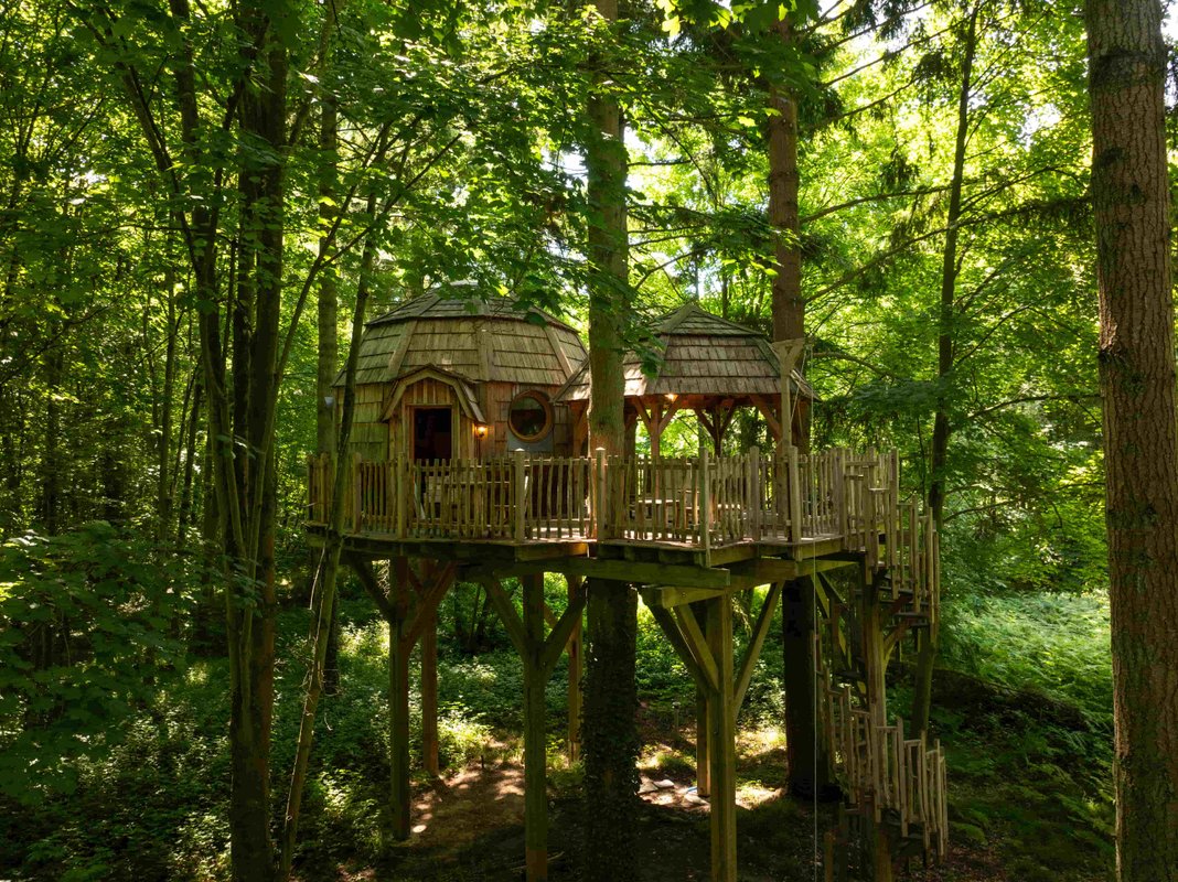 Cabanes Duo Spa sur Pilotis à Raray (1)