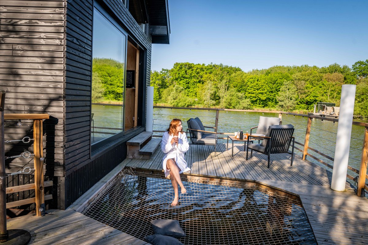 Cabane Spa  Design 6 pers à Bâgé-Dommartin (8)