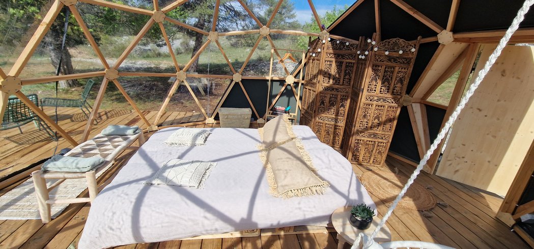 Hébergement AbracadaRoom : Le Dôme étoilé & Spa - Image 6