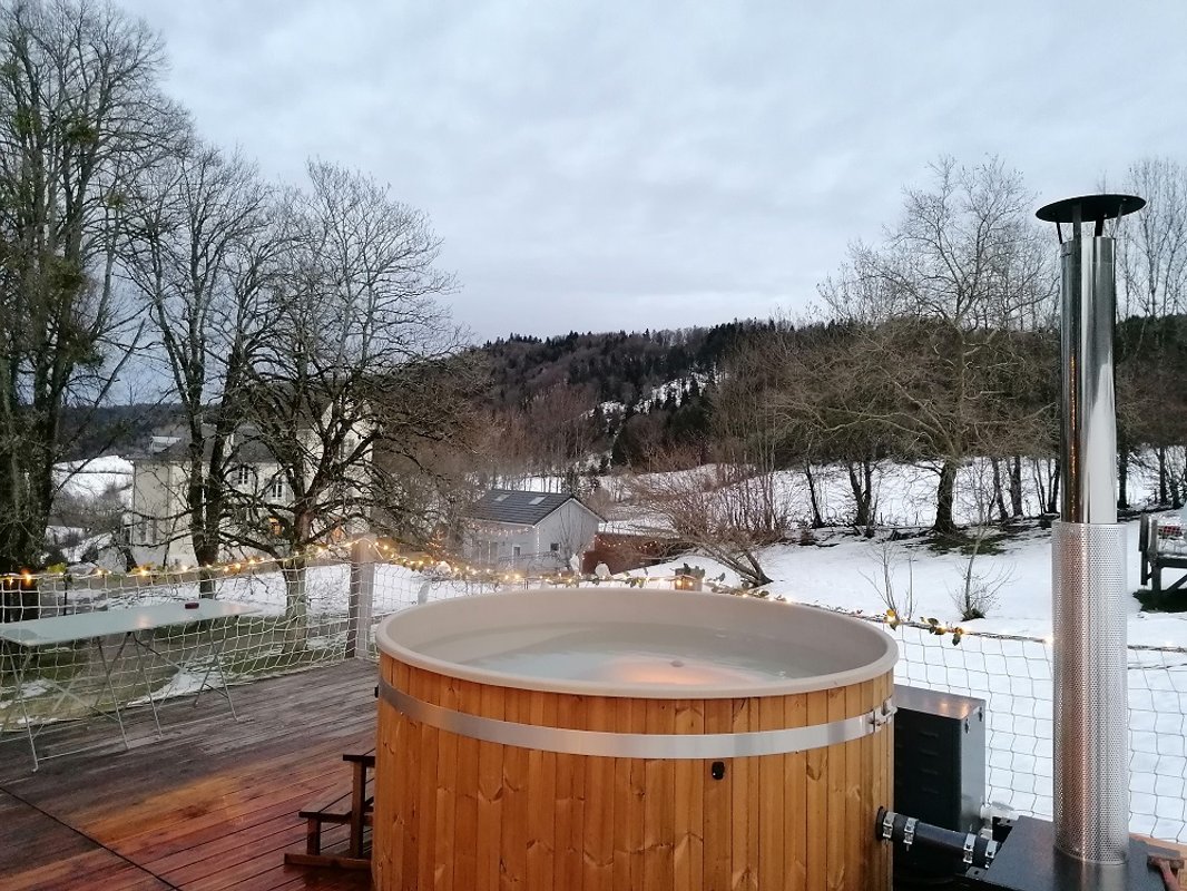 Cabane étoilée et son Spa à Merlas (8)