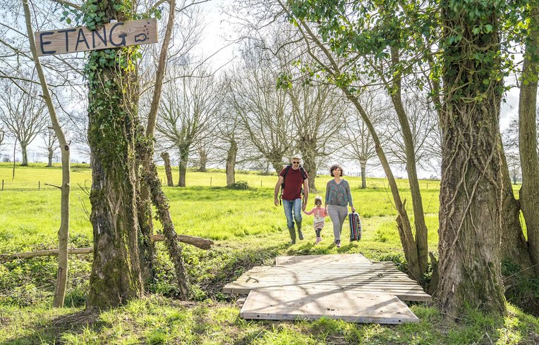 Domaine AbracadaRoom : Un Lit au Pré - L’étable des Mauges en Anjou - Image 9