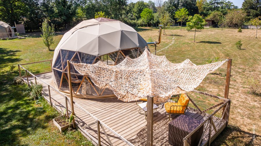 Hébergement AbracadaRoom : Le Grand Dôme et son bain nordique - Image 10