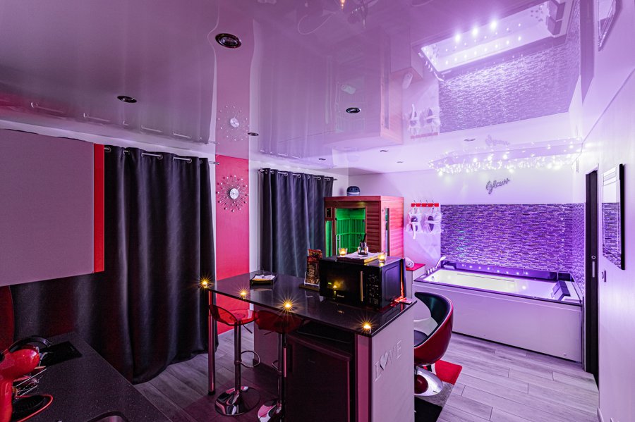 Hébergement AbracadaRoom : Glam Appart Spa Love you ciel étoilé - Image 6