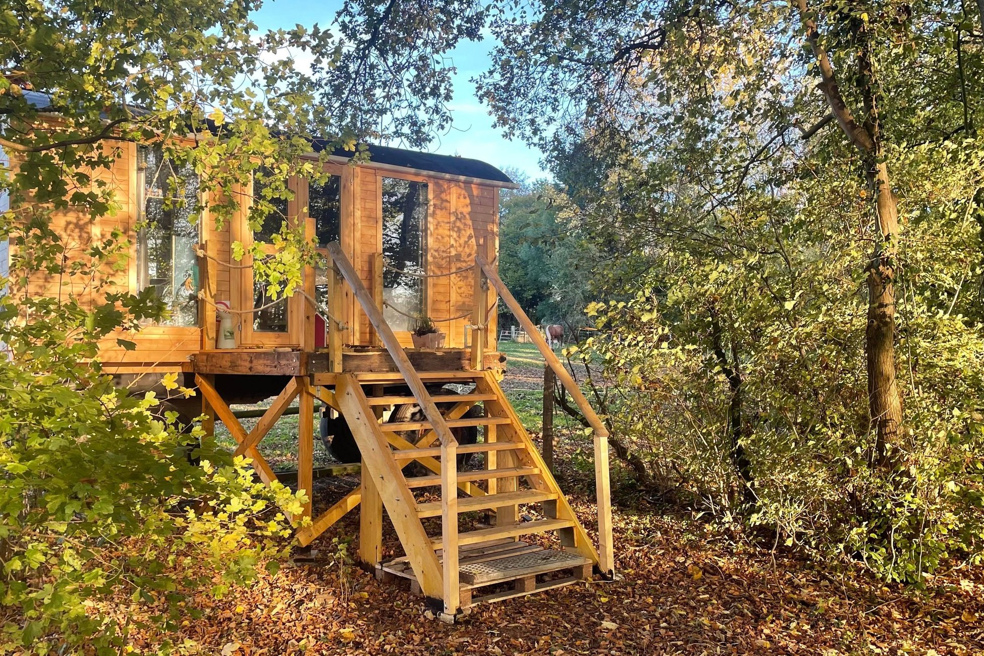 Hébergement UnicStay : La roulotte "Dentelles et enchantements" à Reumont