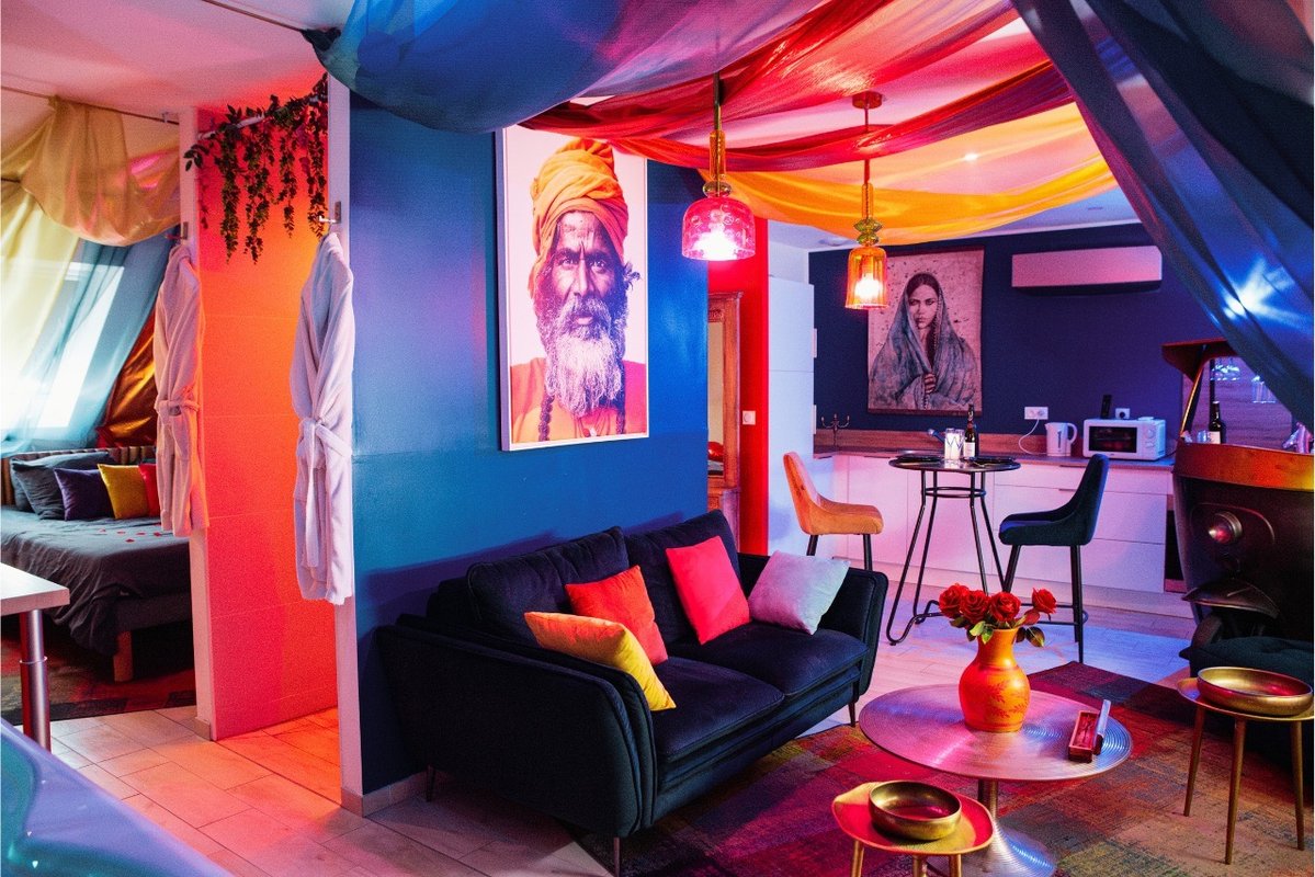 Suite Romantique le secret de Kama avec spa, sauna et douche bien être à Zuydcoote (11)