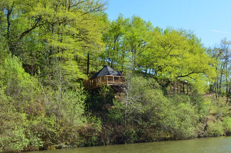 Hébergement AbracadaRoom : Cabane Perchée l'Hirondelle - Image 2