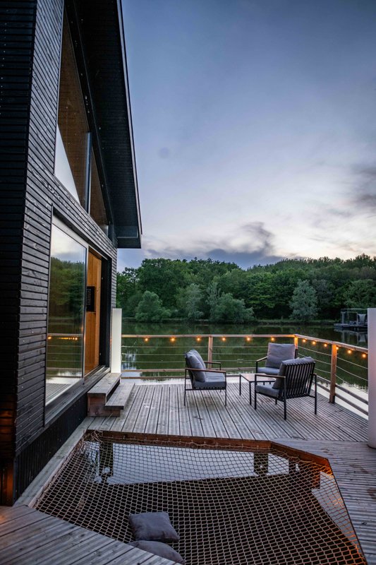 Cabane Spa  Design 6 pers à Bâgé-Dommartin (37)