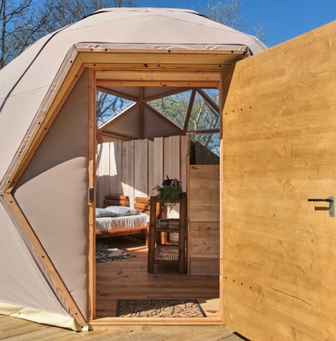 Hébergement AbracadaRoom : N°12 - Voyage Cosmique + SPA privatisable 1h inclus - Image 3