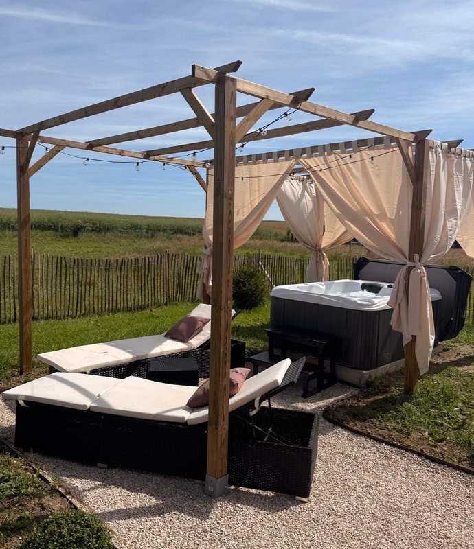 La Bulle & Spa, au Clos des Prés à Saint Martin En Gatinois (3)