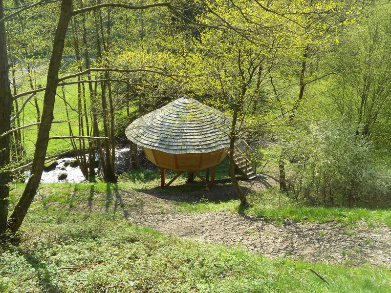 Domaine AbracadaRoom : Les Cabanes du Goutty - Image 1