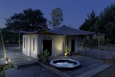 Spirit of Bali - lodge romantique et luxe dans le Verdon à Saint Julien Le Montagnier (2)