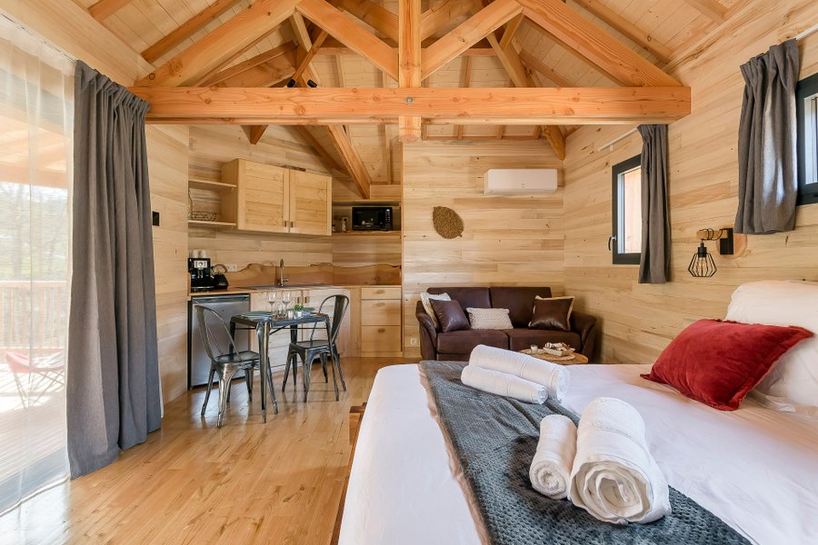 Hébergement AbracadaRoom : Cabane Laurier & SPA - Image 2