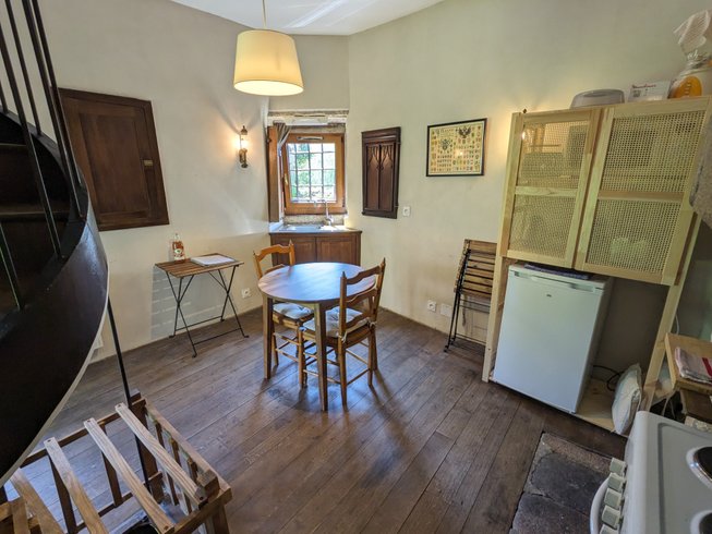 Hébergement AbracadaRoom : La tour médiévale du Château de la Carrée - Image 9