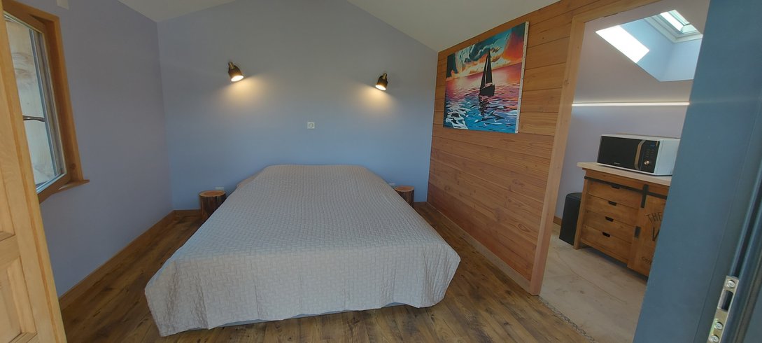 Hébergement AbracadaRoom : Wood & Spa privatisable - Image 8