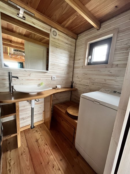 Hébergement AbracadaRoom : La Tiny House Adorée - Image 16
