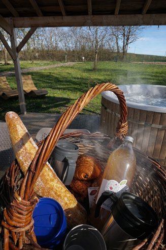 Hébergement AbracadaRoom : Cabane Fées 4 pers & Spa - Image 10