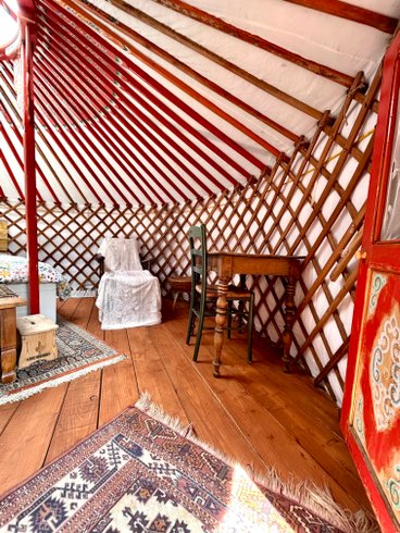 Hébergement AbracadaRoom : La Yourte Auvergnate - Image 6