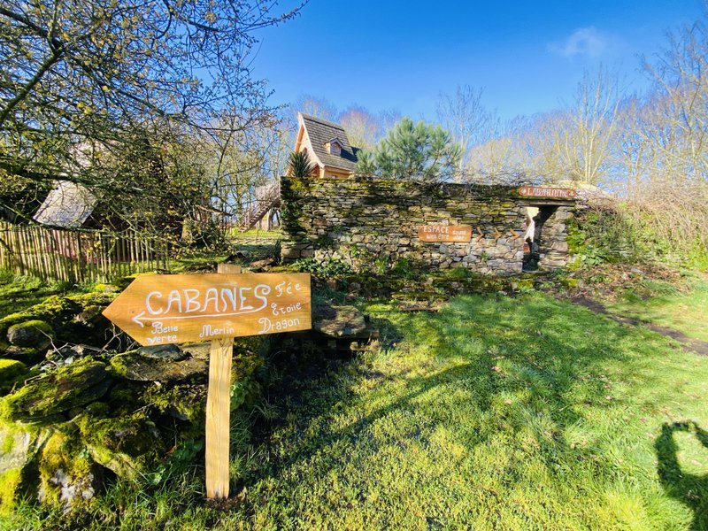 Hébergement AbracadaRoom : La Maison de Merlin, cabane magique avec SPA - Image 38