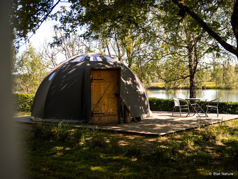 Hébergement AbracadaRoom : La bulle de l'étang d'Etat Nature - Image 1