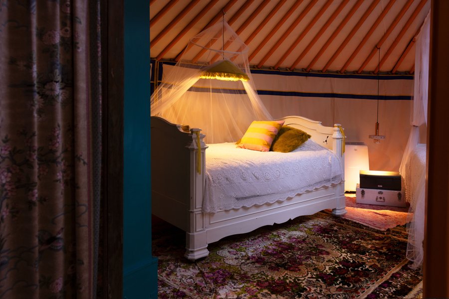 Hébergement AbracadaRoom : Yurt Bohemian chic & Spa - Image 15